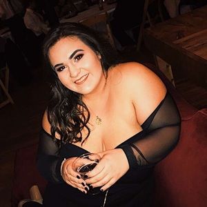 Meet your Posher, Miranda